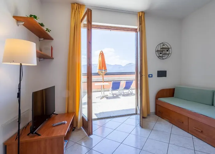 Residenza Agrifoglio-5 By Interhome